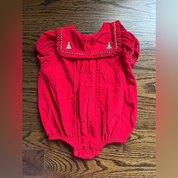 Monday’s Child Red Corduroy Romper Sz. 6-9 mo Christmas trees print - Picture 1 of 3
